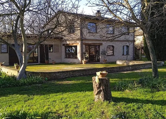 Casale Sul Clitunno